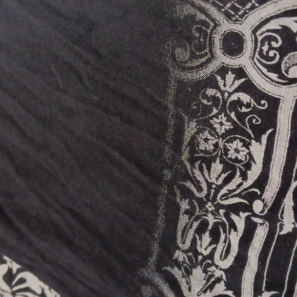 Vanilla Sugar size 1X women's black elbow-length sleeve top. - Picture 16 of 16